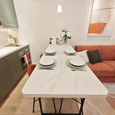 Elegant Bright Near Le Marais Bastille For 6 Apartment