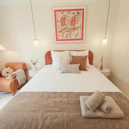 Elegant Bright Near Le Marais Bastille For 6