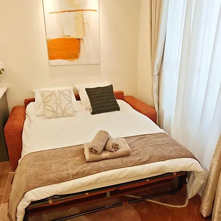 Elegant Bright Near Le Marais Bastille For 6 * パリ